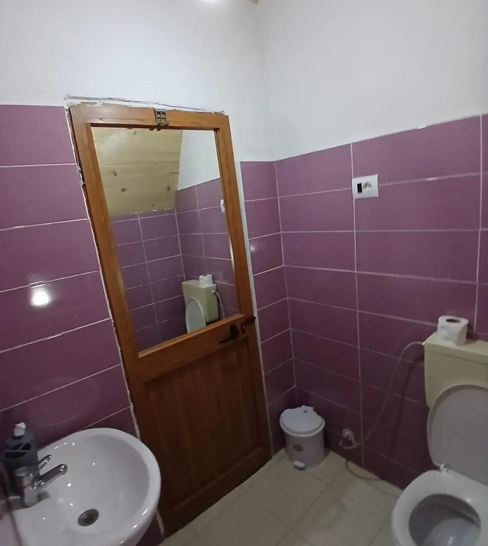 فندق Ardi Selimaj فالبني 0*,  ألبانيا